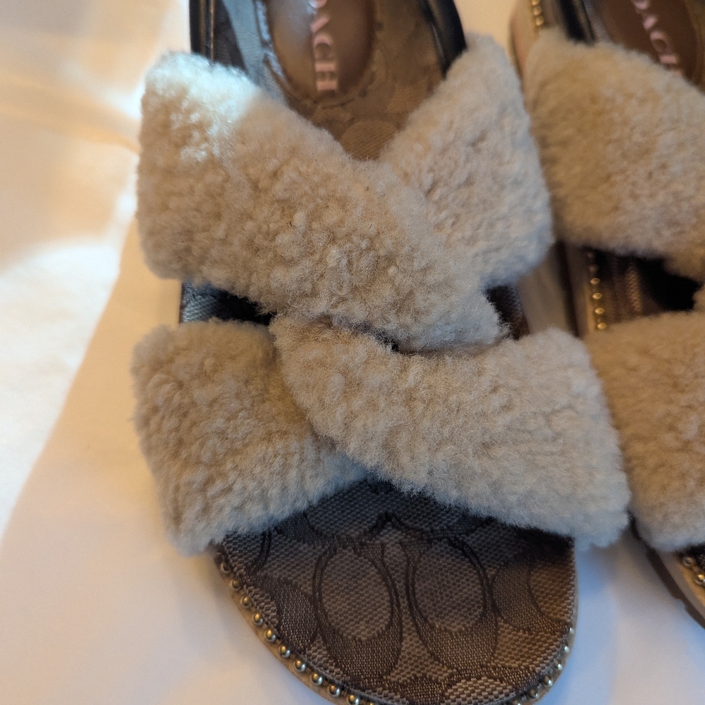 Coach Women's 8B Tally Beige Fuzzy Slippers With Beads - Picture 4 of 10
